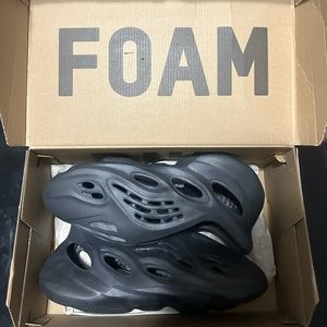Adidas Yeezy Foam Runners Size 10